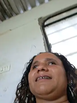 Mature--Mommy webcam