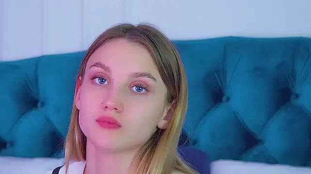 StacyEvances 🅰 adult chat