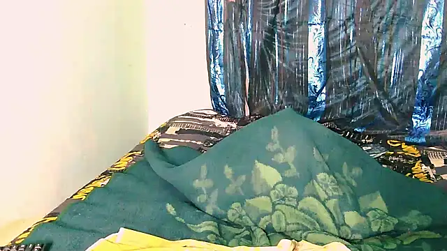Fuckable_Nasty_MILF webcam