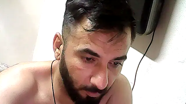 leon_ates webcam