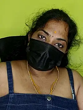 Tamil_Mithra webcam