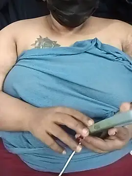 deepika-mallus
