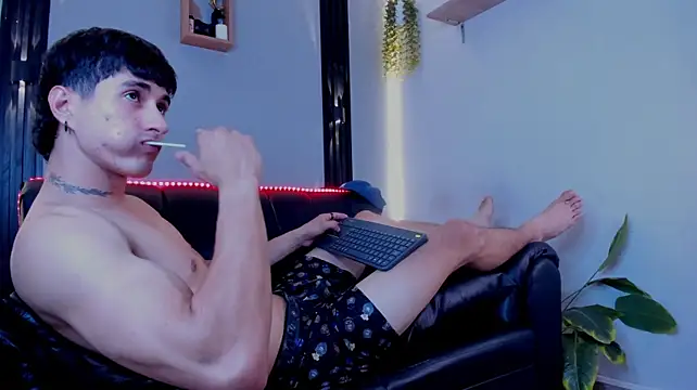 Dark_Valentino_