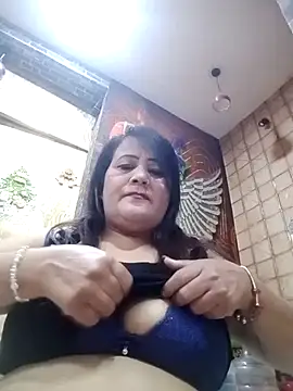 HOTIE_BHABHIII