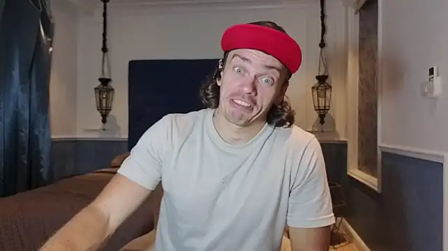 Marrymeplz webcam