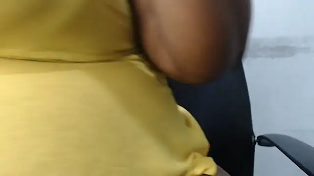 PervertPreggy webcam