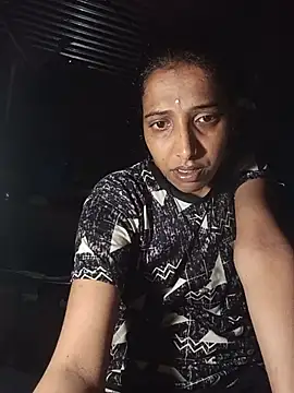Pinki_thakur_1 webcam