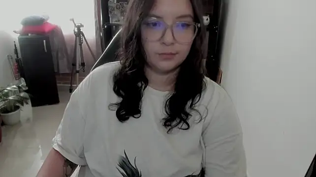 aika-dreams webcam