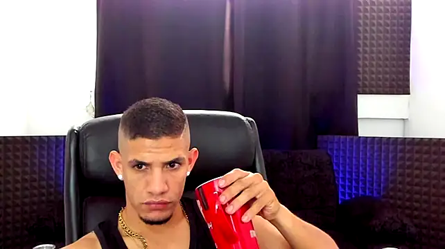 jhonnysnow17 webcam
