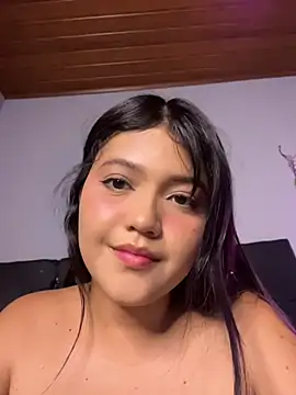 alisson_carolina73 webcam