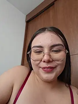 Julieth85_