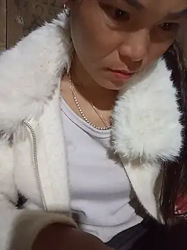 Heryy_xx live cam on StripChat