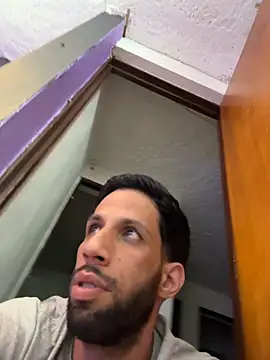 Karim_mansur webcam