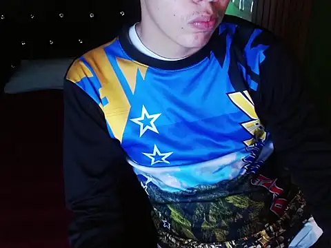 haku_nayro webcam