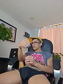 TOMBOYSEXX webcam