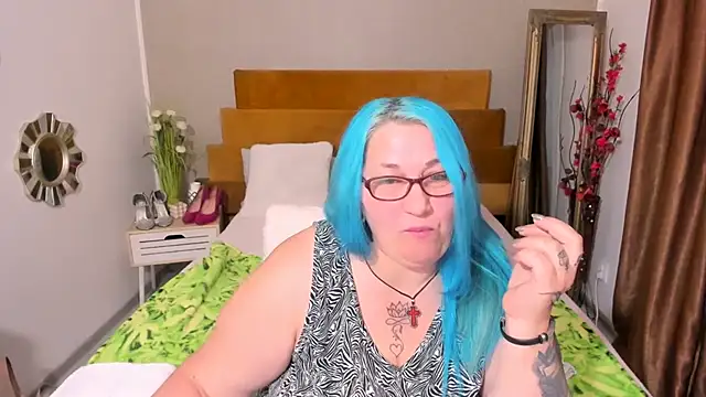 Sugarmommy_69X webcam