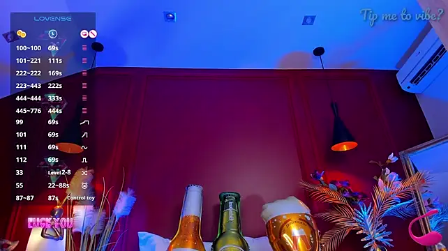 Mayzzie webcam