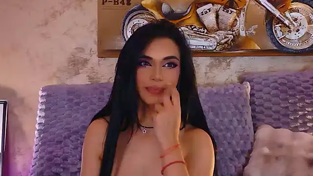 Amynaxxx live cam preview