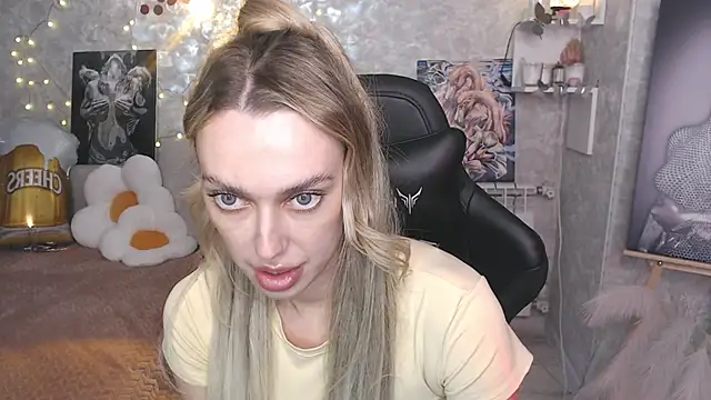 NickyAdamidi webcam