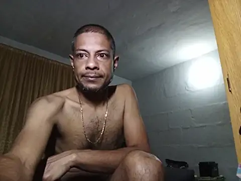 hornyman69123 live cam preview