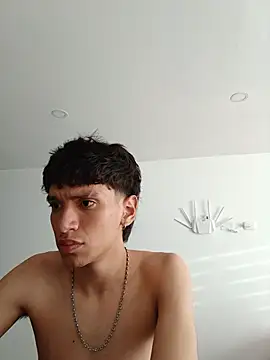 H3ll_B0Y_ webcam