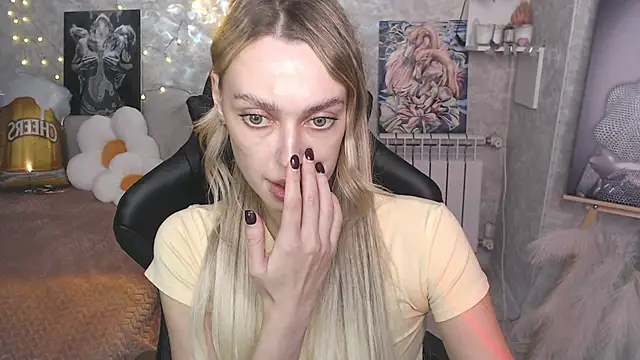 NickyAdamidi webcam