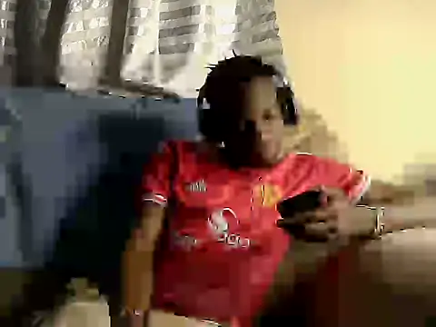 JewelFuckEntertainer212 webcam