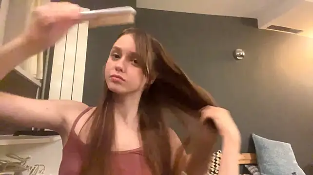 mollyrealay webcam