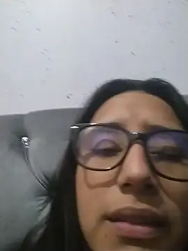 NinaFlow_22 webcam