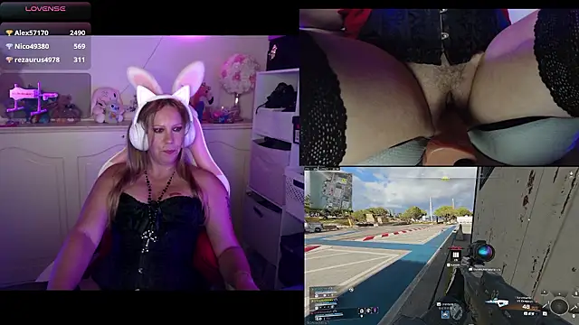 Angie-night webcam