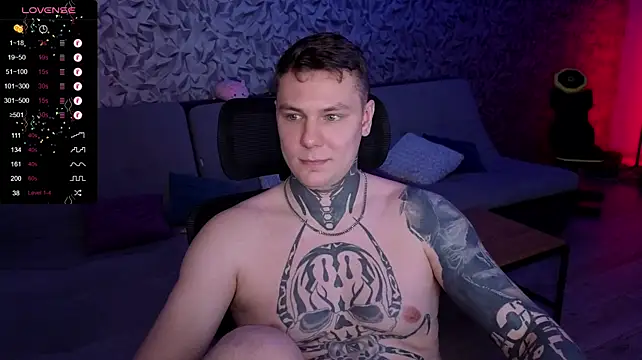 Lechery_boy live cam on StripChat