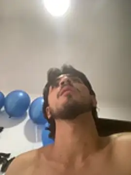 Kriss_Edwards live cam
