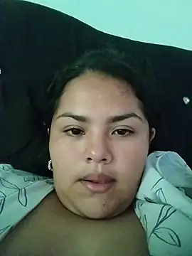 MiaBloom0 webcam