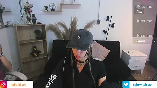 Kitty_vamp webcam