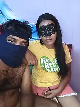 ChitChatCouple webcam