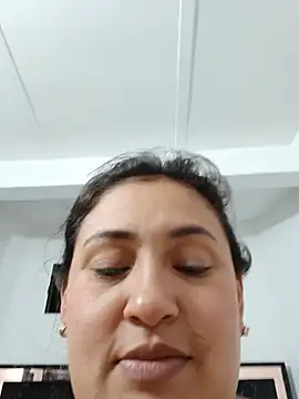 Hot_bella12