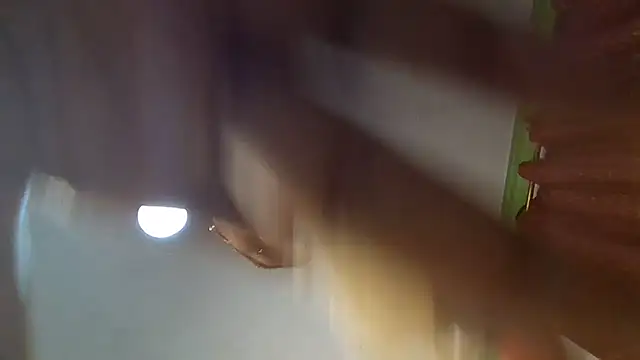 Softlyy_Wild webcam