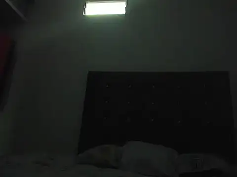 mila_luxx webcam