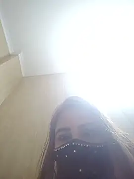 arora_anjali34 webcam