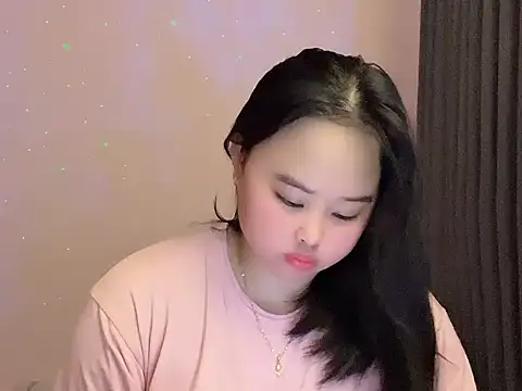 Nhungnhung201 webcam