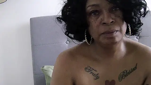 MSweetLindaParks webcam