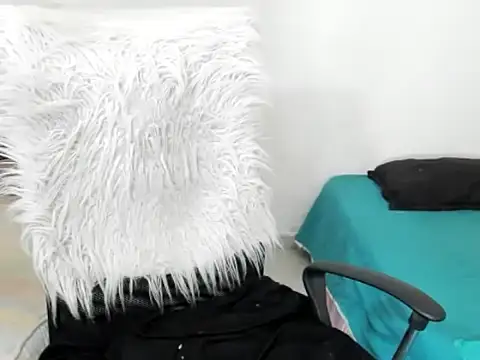 sarahlovexxv webcam