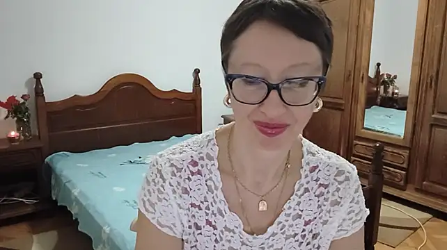 BellaRose_2020 webcam