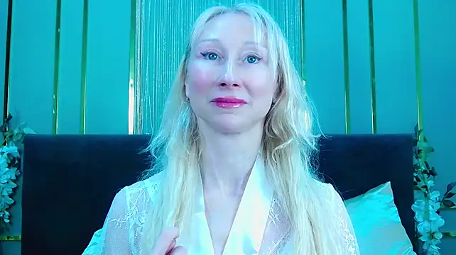 KissDreamm webcam