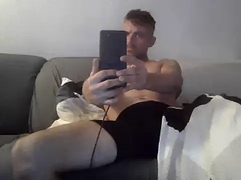 Cambitchboy webcam