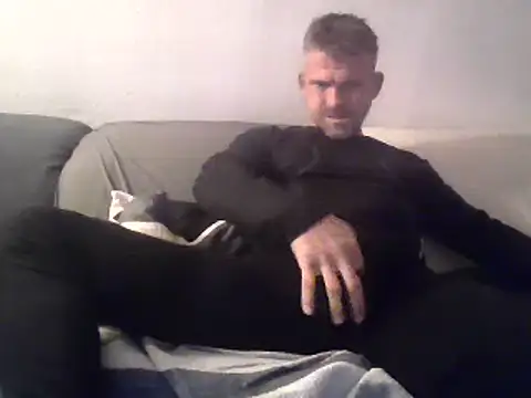 Cambitchboy webcam