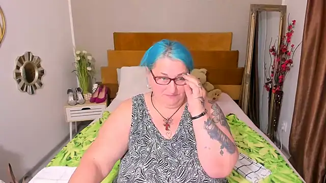 Sugarmommy_69X webcam