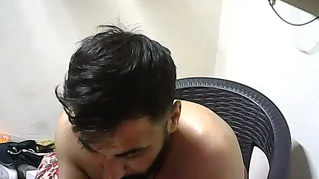 leon_ates webcam