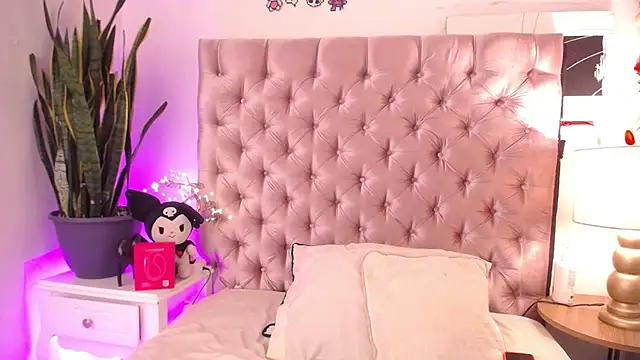 laila_stilwiills webcam