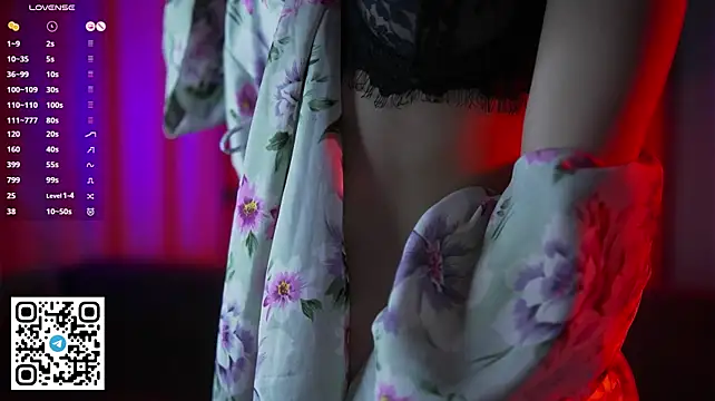 NerixalVire 🌘 nude show